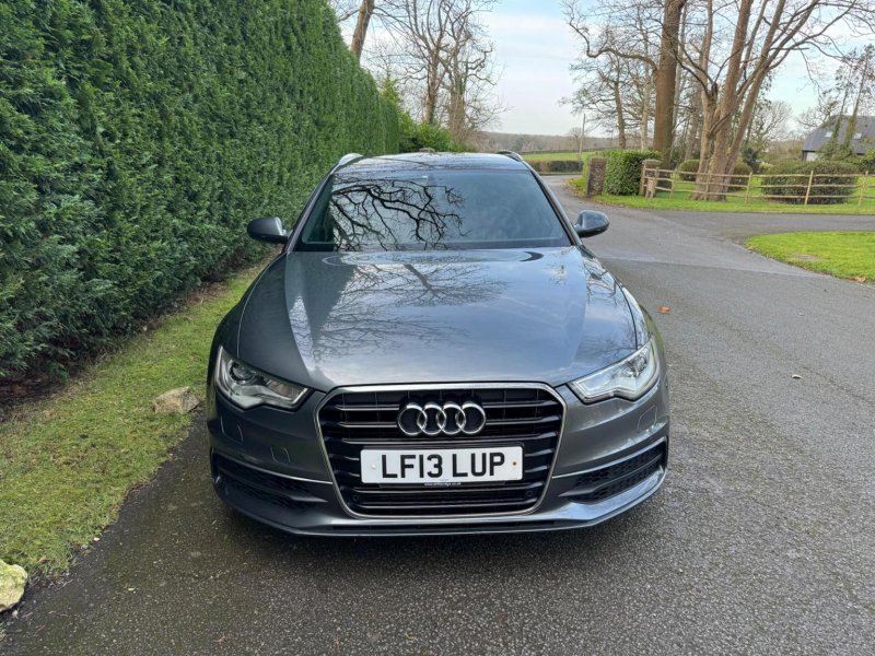 AUDI A6 AVANT