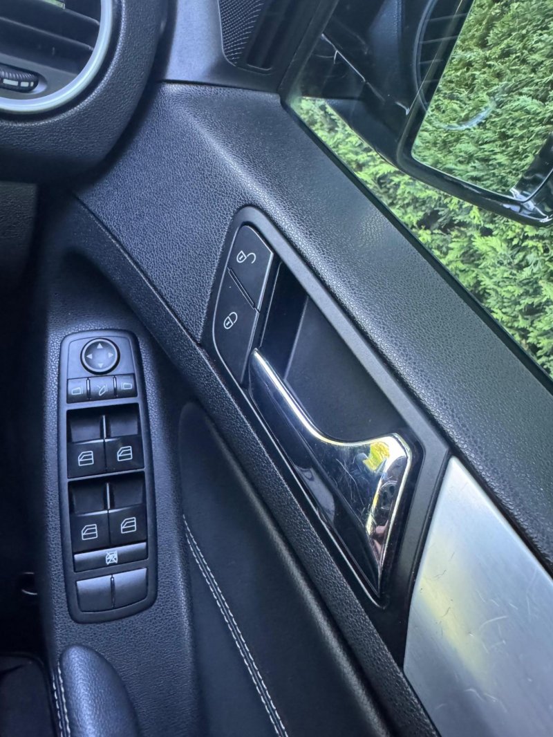 MERCEDES-BENZ M CLASS