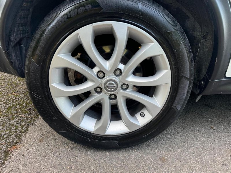 NISSAN JUKE