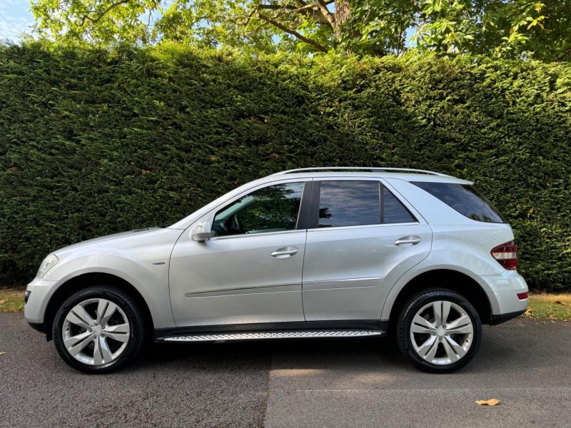 MERCEDES-BENZ M CLASS