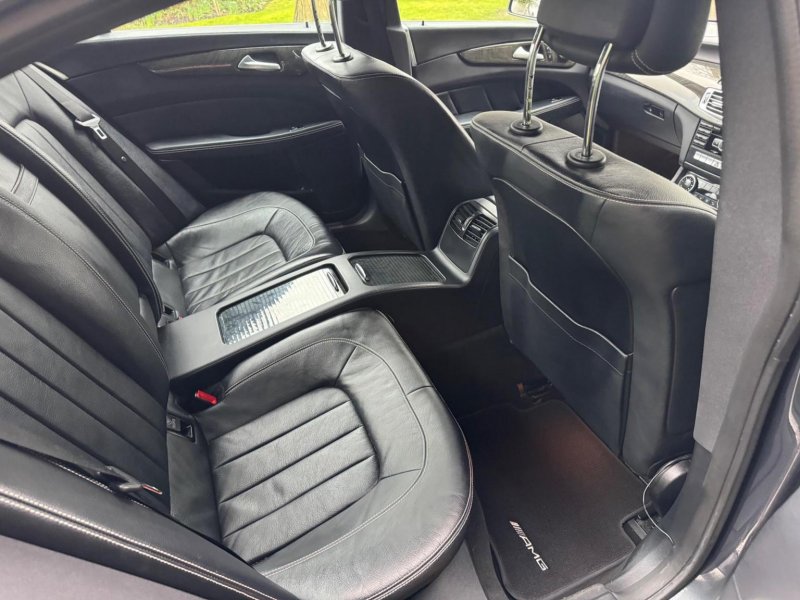 MERCEDES-BENZ CLS