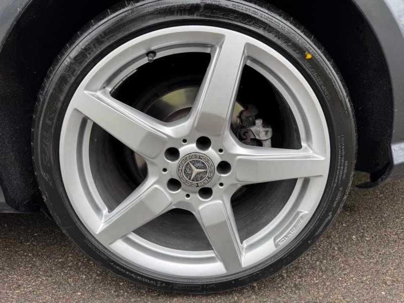 MERCEDES-BENZ CLS