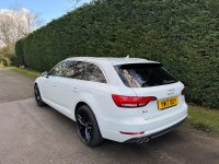 AUDI A4 AVANT