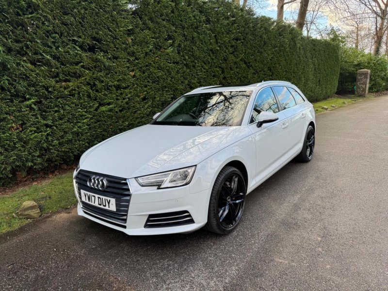 AUDI A4 AVANT