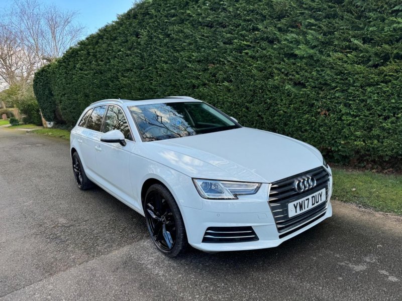 AUDI A4 AVANT