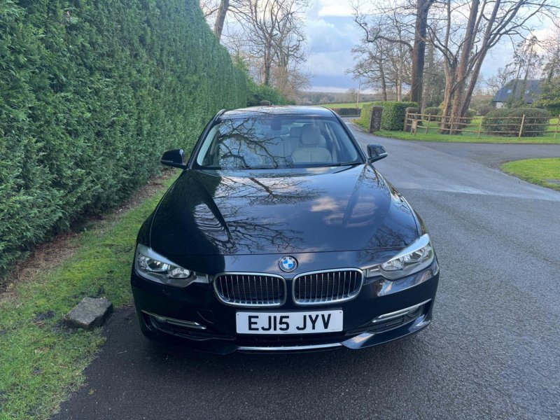 BMW 3 SERIES