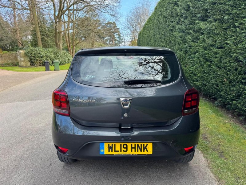 DACIA SANDERO
