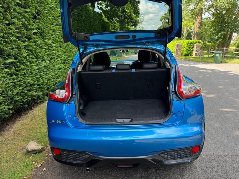 NISSAN JUKE